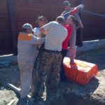 Достаём застрявшие насосы из скважины в Гродно